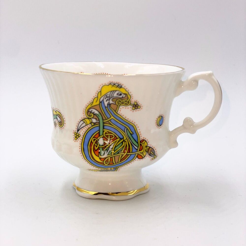 Royal Tara Book of Kells Letter D Teacup Celtic Knot Fine Bone China Ireland